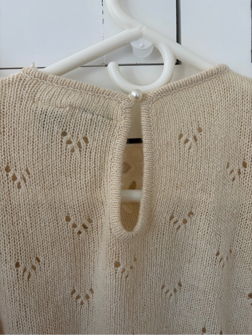 Vintage Bonnie & Bill NY Cream Pointelle Floral Puff Sleeve Sweater Size Large - Picture 5 of 10